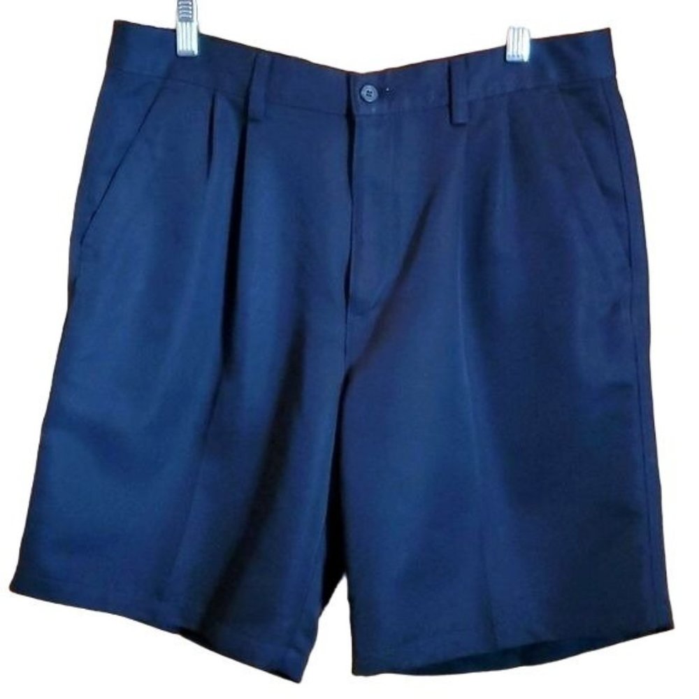 🩳 DOCKERS 34 BLACK PLEATED RELAXED SHORTS